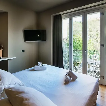 Ama 18 - The House Of Travelers- בית הארחה 3*