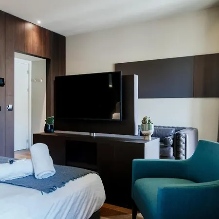 Ama 18 - The House Of Travelers- 3* קומו