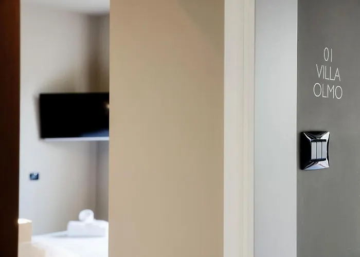 Ama 18 Suites By 