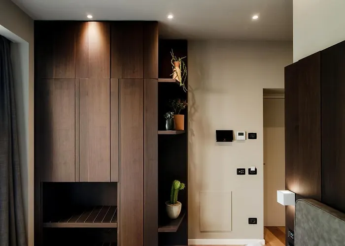 Ama 18 Suites By 