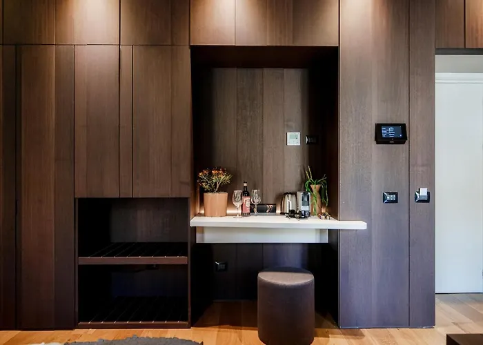 Ama 18 Suites By 