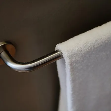 Ama 18 - The House Of Travelers- Como