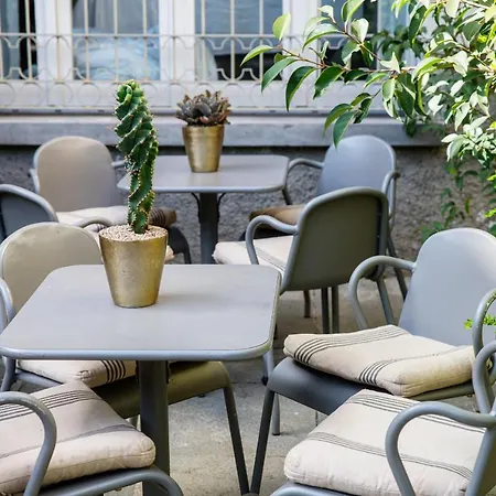 Guest house Ama 18 - The House Of Travelers-