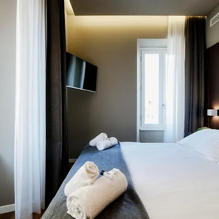 Ama 18 - The House Of Travelers-