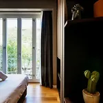 Ama 18 Suites By 